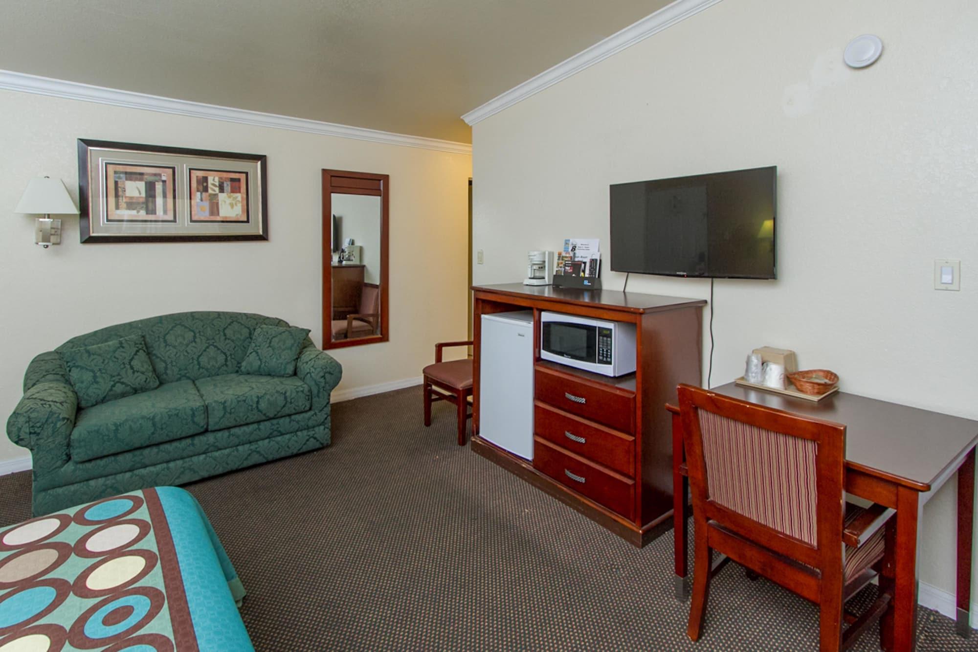 Surestay By Best Western Fresno Central Экстерьер фото