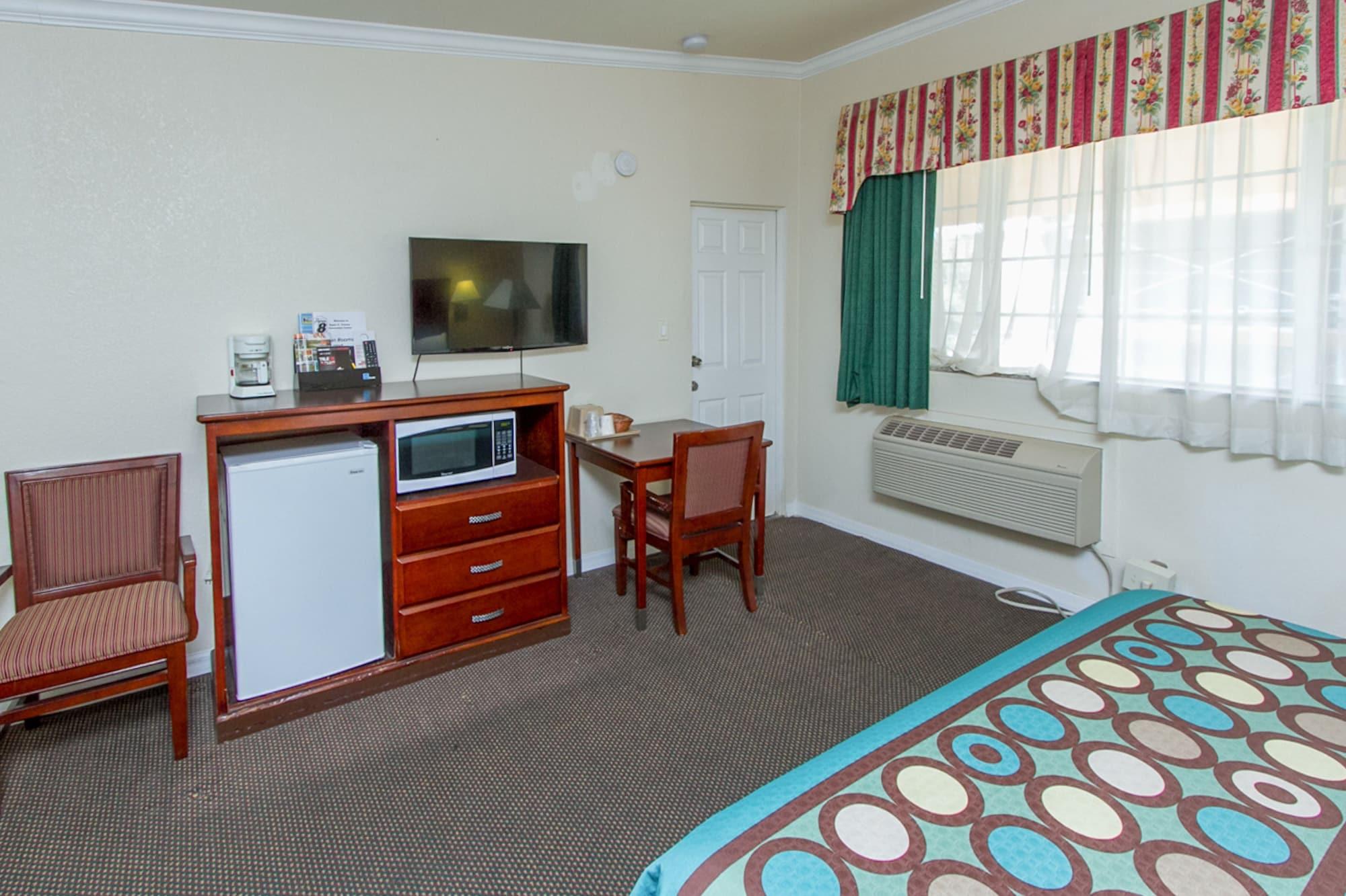 Surestay By Best Western Fresno Central Экстерьер фото
